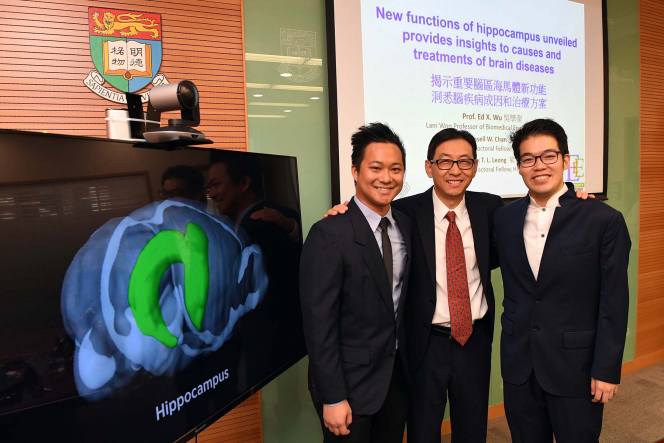 （左起）陳維達博士、吳學奎教授和梁子倫博士